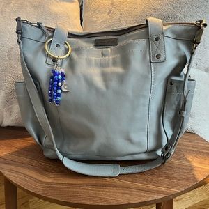 Nena & Co TPB Grey Leather